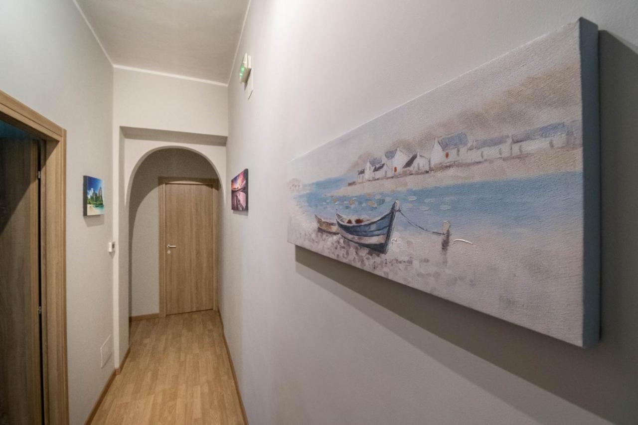Casa Ilaria Apartment Ladispoli Bagian luar foto