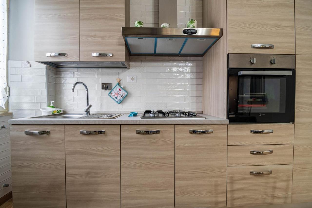 Casa Ilaria Apartment Ladispoli Bagian luar foto