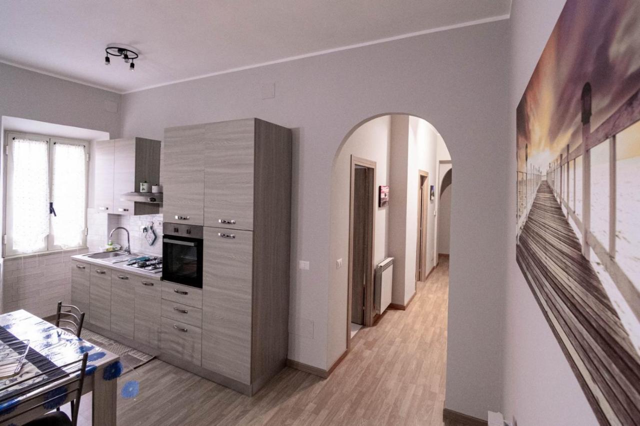 Casa Ilaria Apartment Ladispoli Bagian luar foto