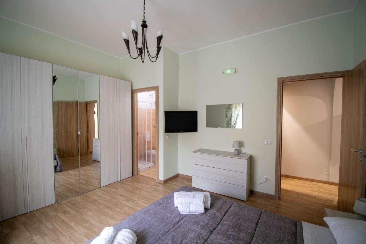 Casa Ilaria Apartment Ladispoli Bagian luar foto