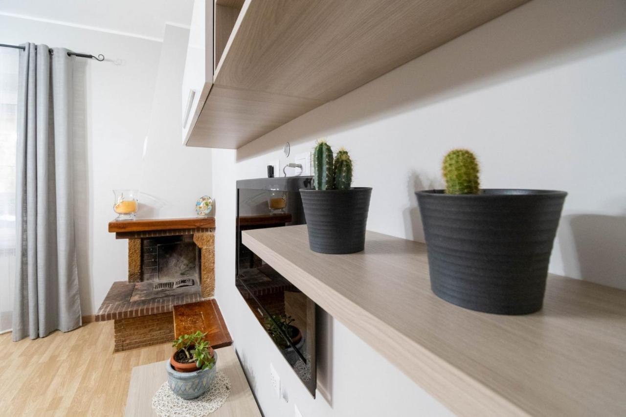 Casa Ilaria Apartment Ladispoli Bagian luar foto