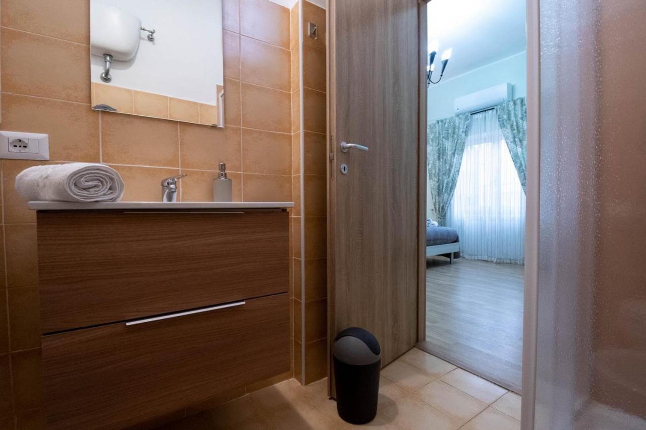 Casa Ilaria Apartment Ladispoli Bagian luar foto