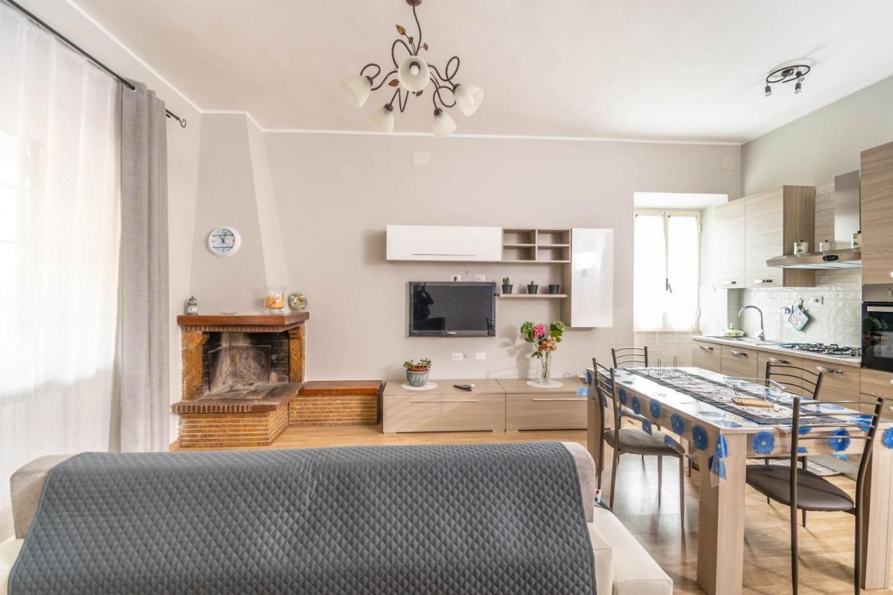 Casa Ilaria Apartment Ladispoli Bagian luar foto