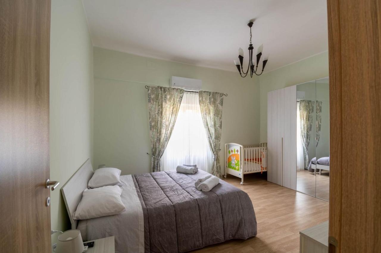 Casa Ilaria Apartment Ladispoli Bagian luar foto