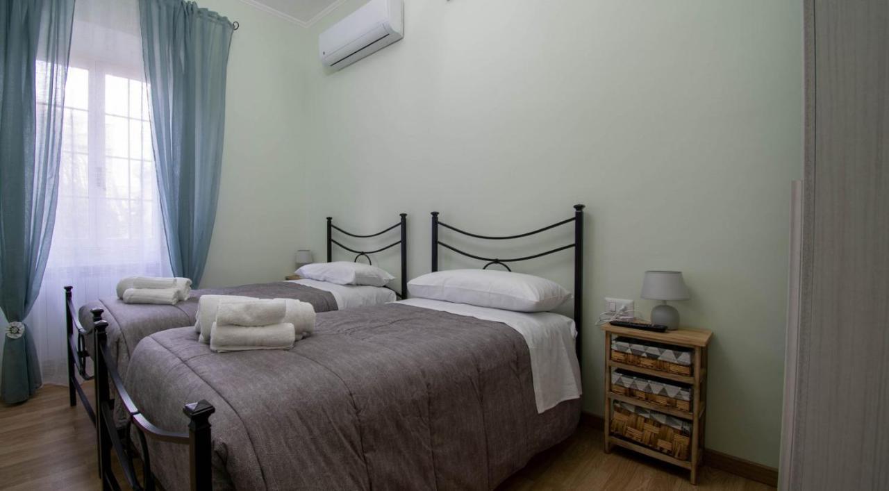 Casa Ilaria Apartment Ladispoli Bagian luar foto